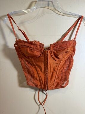 Edikted Rust Lace Bustier Corset Top , size S